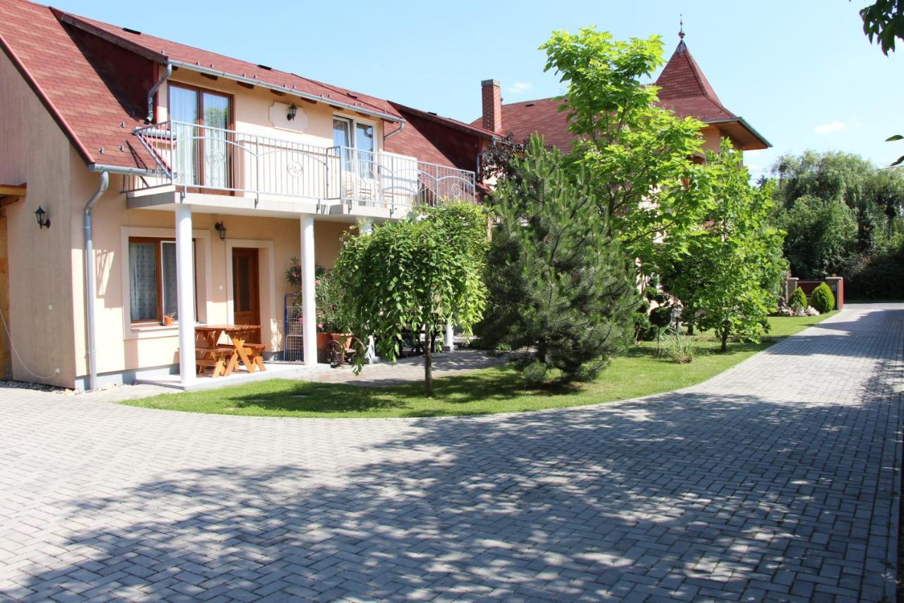 Villa Monika Keszthely Exterior photo